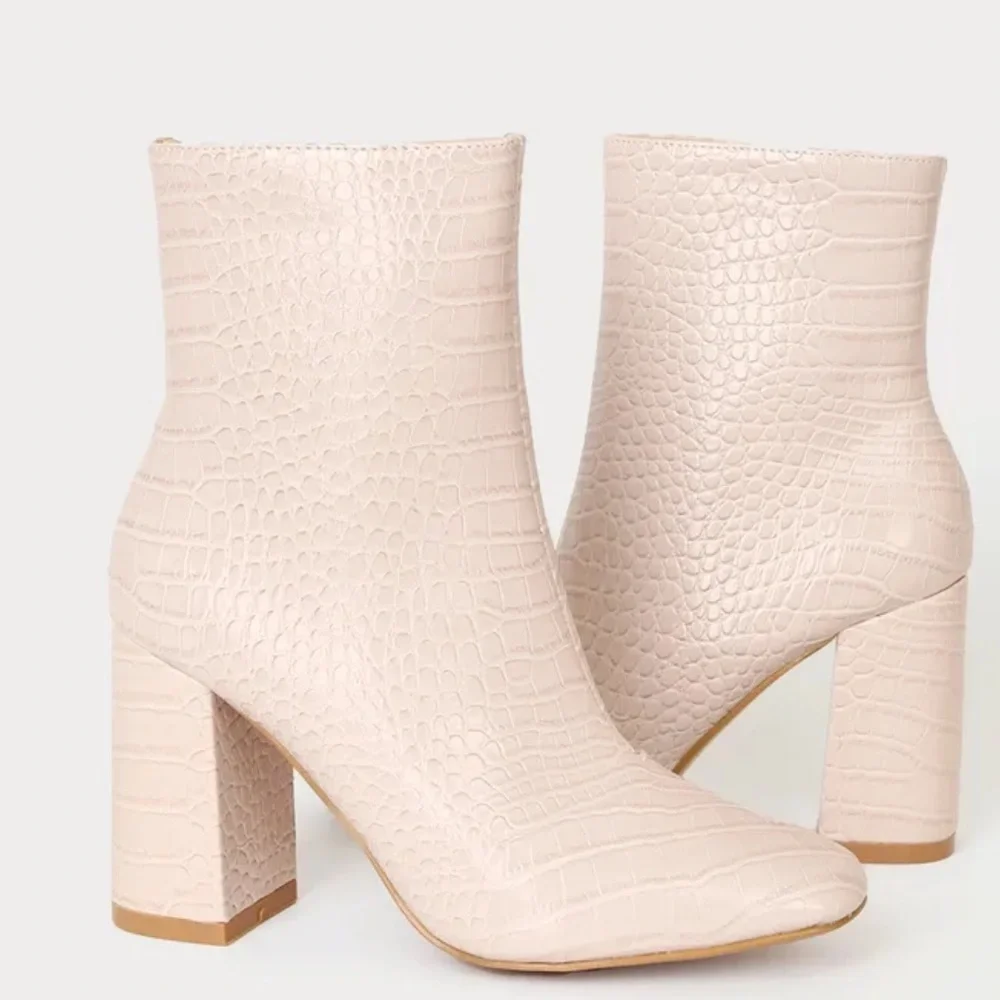 New Lulus My Generation Pale Pink Crocodile High Heel Mid-Calf Boots Size 11